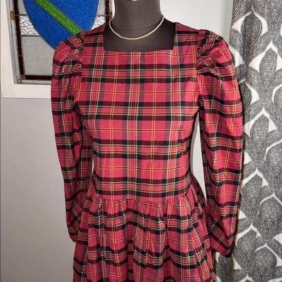 Justine Tabak Red Plaid Victoria Dress SZ XS - Picture 3 of 9